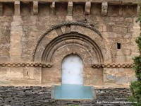 VENTANAL SIN CAPITELES-COLUMNAS-ARQUIVOLTA DE BAQUETN