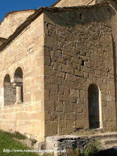 DETALLE DEL ÁNGULO SURESTE. 