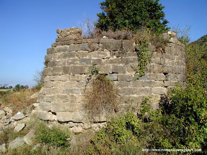 VISTA NORTE DE LAS RUINAS ABSIDIALES -DETALLE-