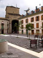 LONJA MAYOR. MARCADA EN LA PLAZA DE SAN PEDRO, LA PLANTA DE SAN PEDRO EL VIEJO