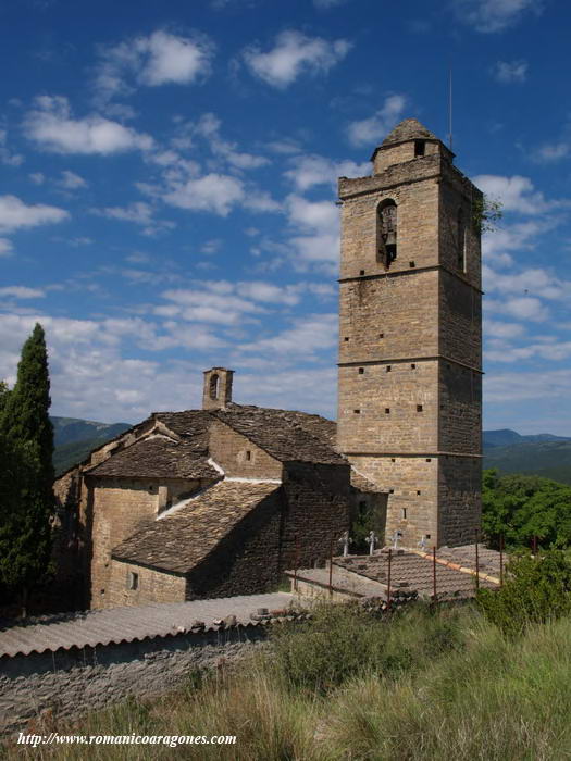 CONJUNTO DEL TEMPLO DESDE EL NORESTE