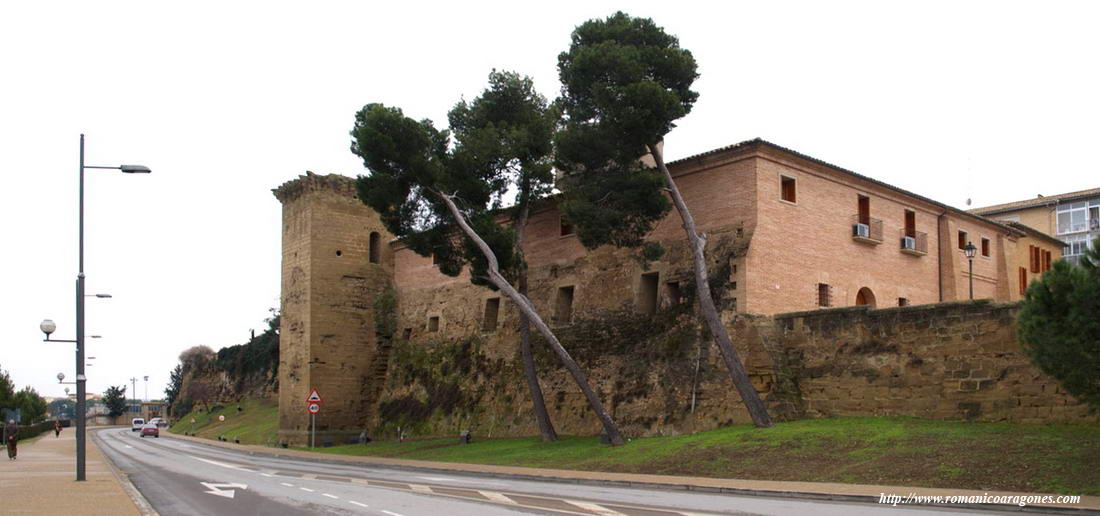 TORREN DEL AMPARO  Y VISTA HACIA EL SUR