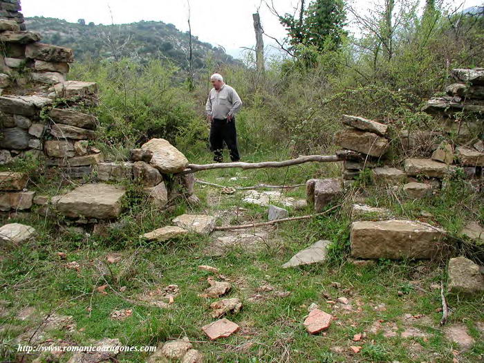 INTERIOR DEL LUGAR DONDE ESTUVO LA PUERTA EN ELMURO SUR