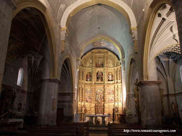 INTERIOR DEL TEMPLO HACIA LA CABECERA. MUROS LATERALES REEMPLAZADOS POR COLUMNAS