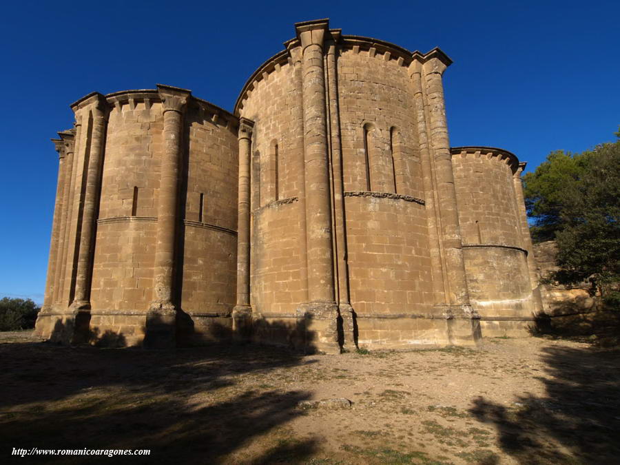 PANORÁMOCA DE LA CABECERA DEL TEMPLO