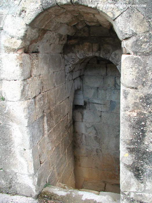 CODO ALTO DE LA ESCALERA INTRAMURO