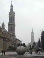 PLAZA DE LAS CATEDRALES. EL PILAR-LA SEO