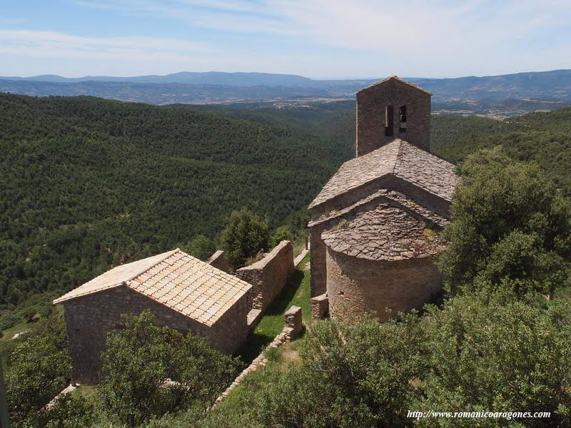 IGLESIA DE SANTA CECILIA DESDE LA TORRE. VISTAS HACIA GRAUS.